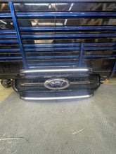 2020-2023 Ford Super Duty Platinum OEM Grille Colormatched (F250/350)