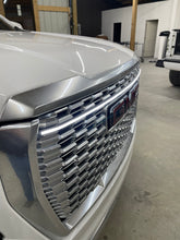 2021- 2023 GMC Yukon Denali Grille Light